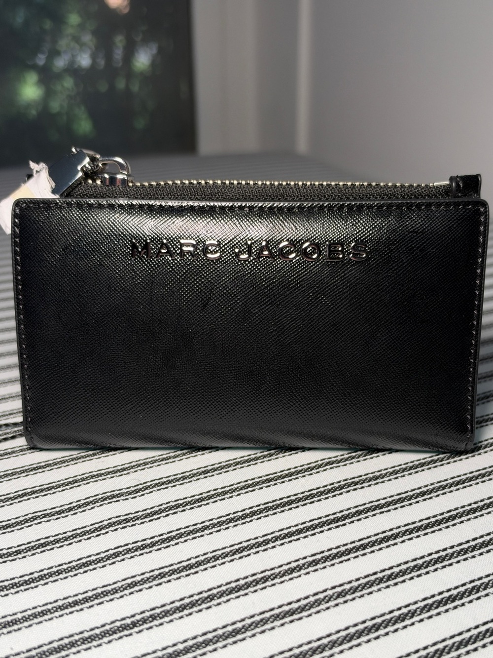 Marc Jacobs Black Saffiano Zip Card Case Wallet